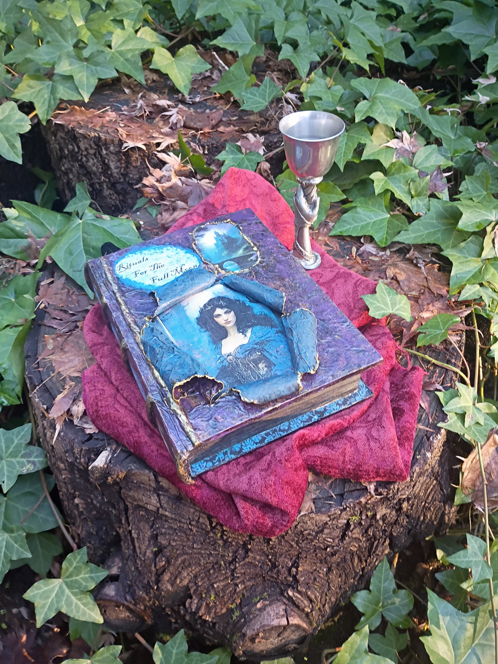 Rituals For The Full Moon Book Box