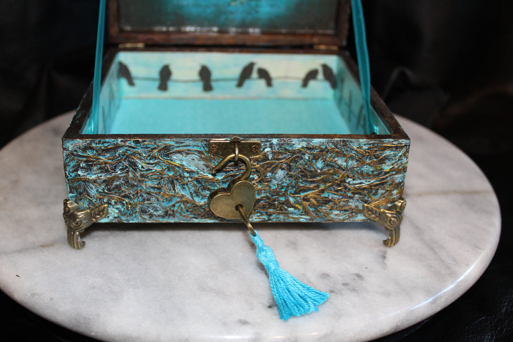 Raven Resin Top Keepsake Box