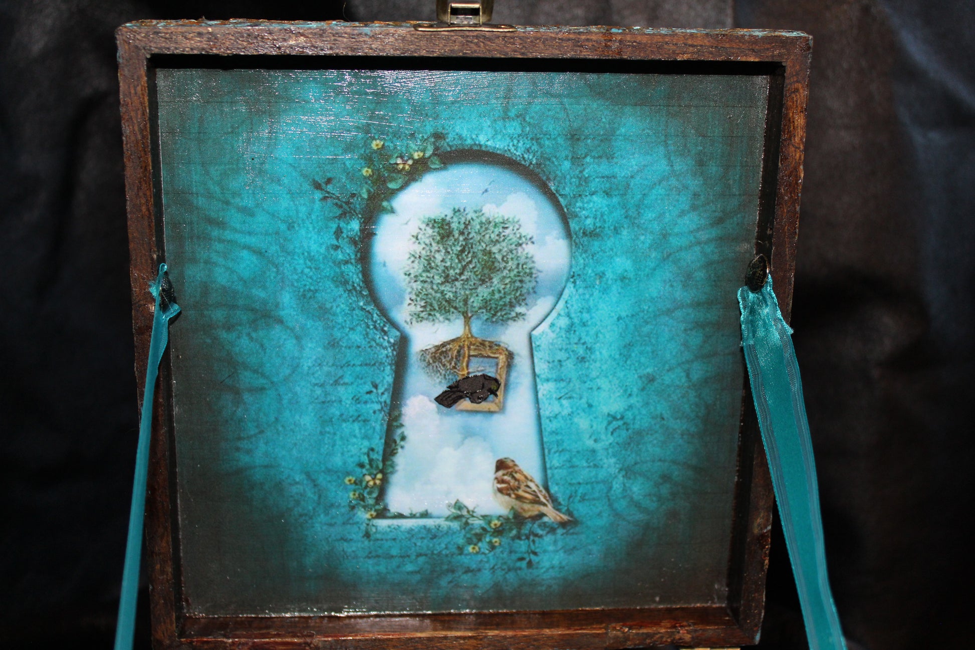 Raven Resin Top Keepsake Box