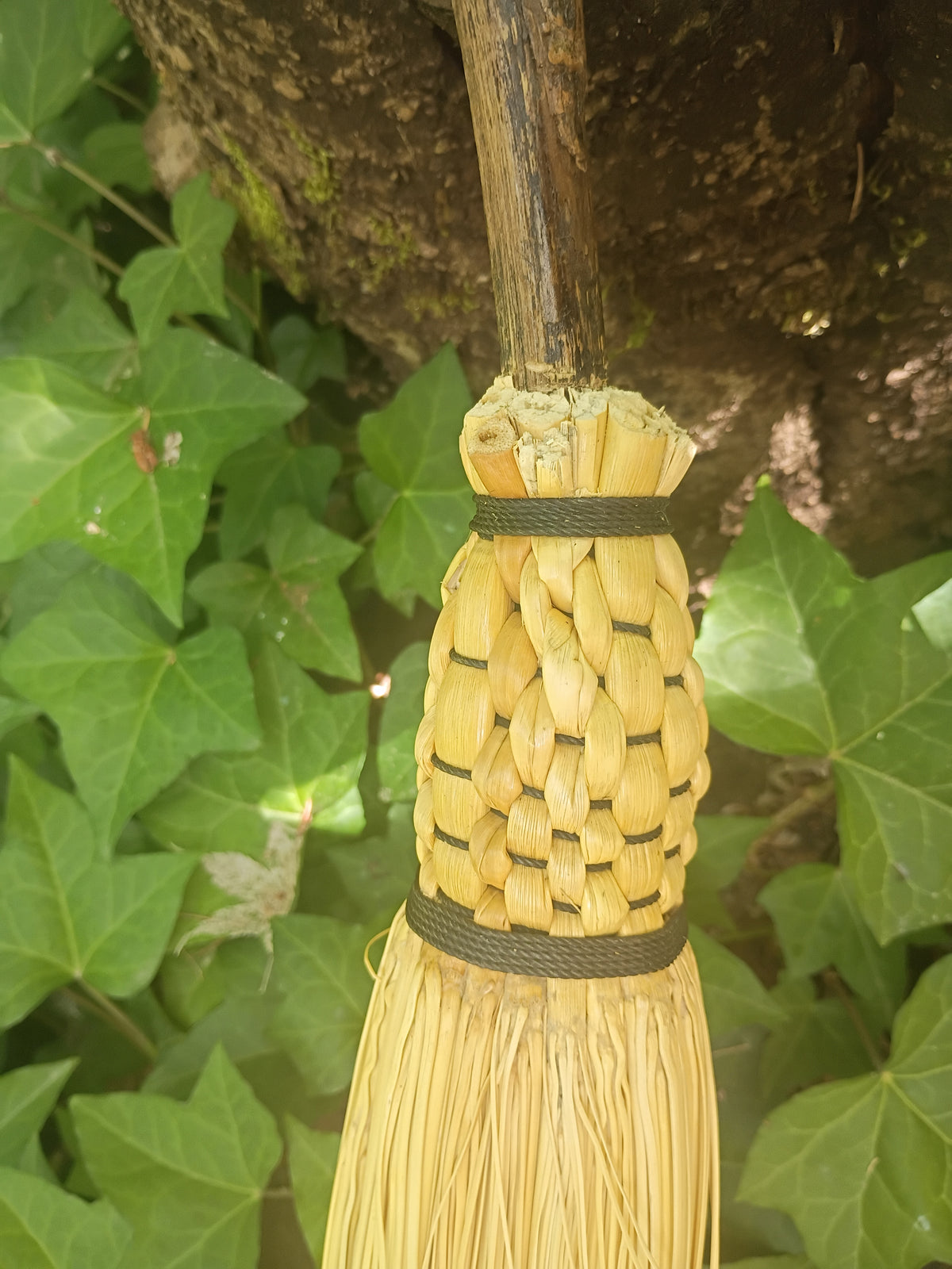 Petite Simple Sweeper Broom