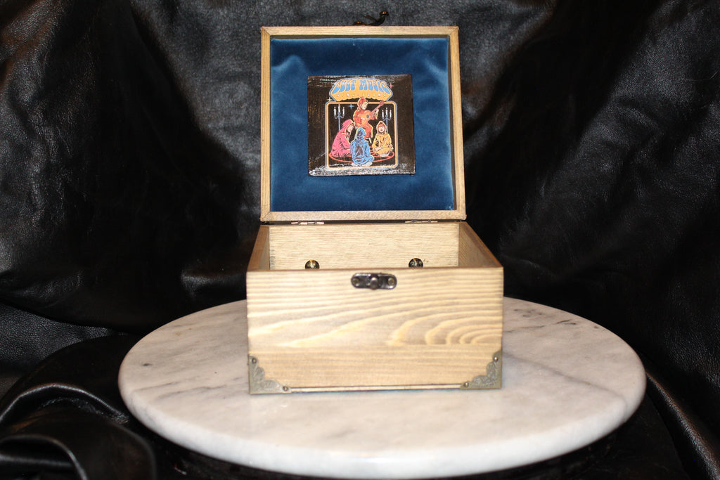 Let’s Start A Cult # 2 Keepsake Box